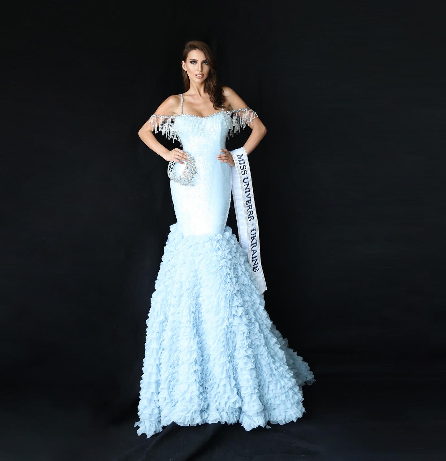 У мережі показали перші офіційні фото "Міс Всесвіт Україна-2024": їх зробив легендарний фотограф